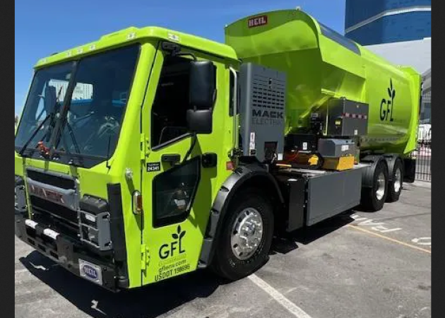 ACT Expo 2024: Mack Trucks presents all-electric refuse truck