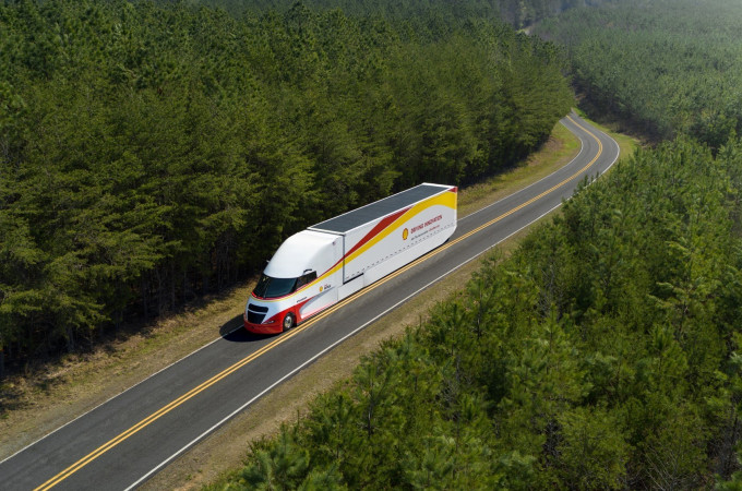 Shell completes trials of low-emission Class 8 truck