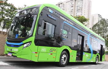 Mercedes-Benz delivers first eO500U electric bus (chassis) to São Caetano do Sul in Brazil