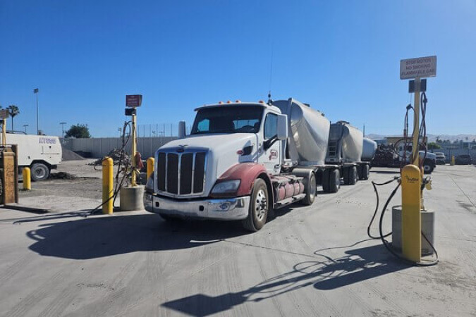 Cummins and Allison test natural gas engine/transmission pairing