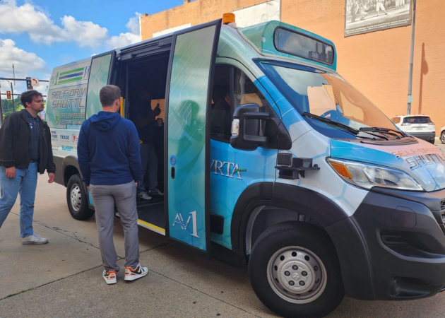 First fully electric low-floor minibus with Perrone self-driving deployed on public roads in Ohio