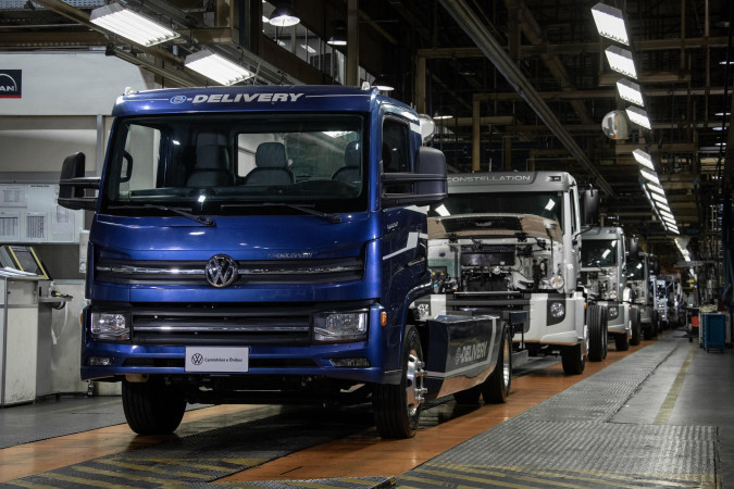 Brazil starting to embrace electric trucks and buses - VWCO leads with e-truck sales up by 58.8% in the first nine months