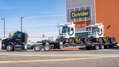 Outrider raises USD62m to commercialise self-driving terminal tractors