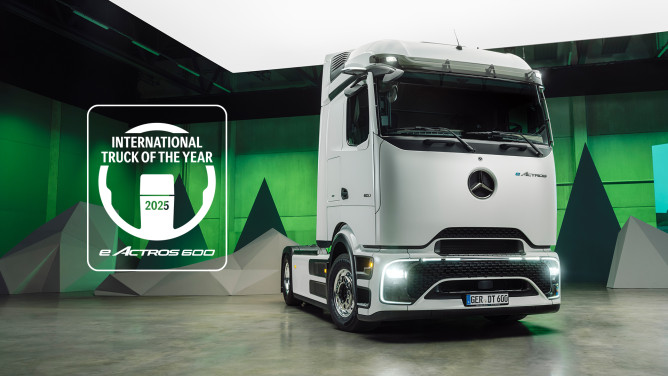 Daimler delivers its first eActros 600 battery electric long haul trucks