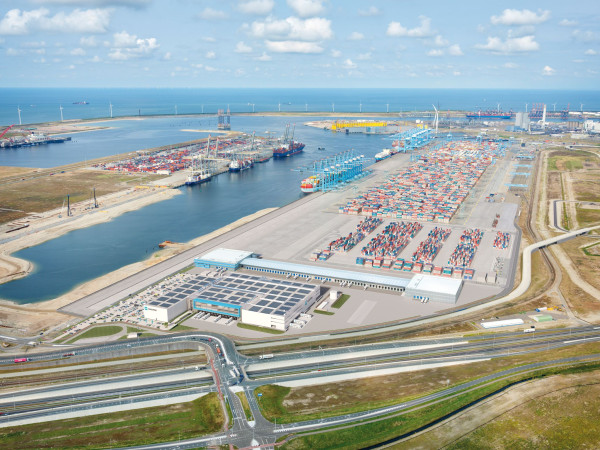 Rocsys to supply hands-free chargers to Maasvlakte 2