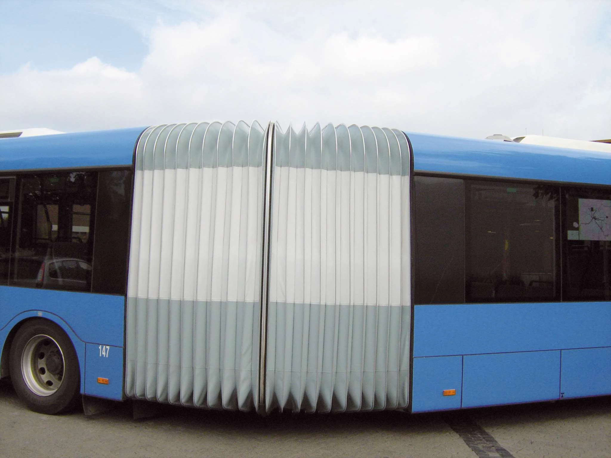 /media/6087/HUBNER_Bus_FB-Design_transluzent_040.jpg