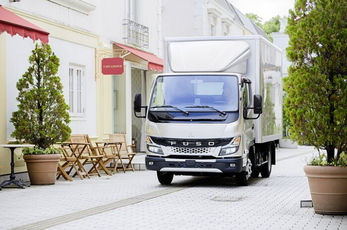 Updated models of FUSO Canter launch in Europe
