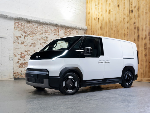 Kia PV5 van makes UK debut at CV Show