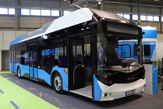 New OEM, Arthur Bus, excites the crowd at Busworld Europe with debut of its H2 Bus