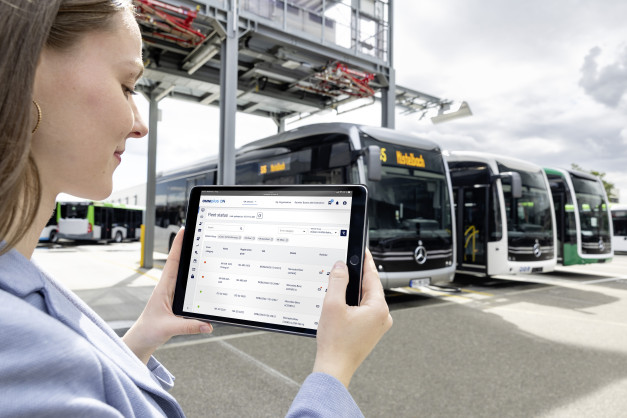 Daimler Buses rolls out standard digital solutions for new Mercedes-Benz and Setra models