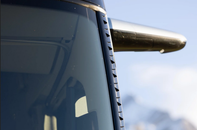Volvo adds aerodynamic options to heavy trucks to reduce fuel consumption by 2%