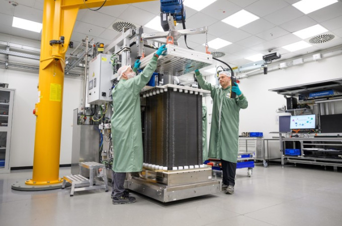 Bosch announces the scale up of hydrogen production technologies