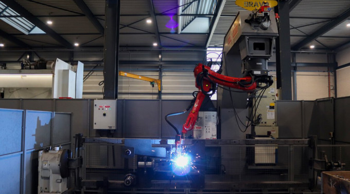 Broshuis invests in new welding equipment