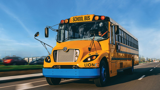 Lion Electric may avoid liquidation