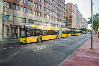 Solaris receives order for 270 electric artics for Berlin