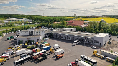 Daimler expands Würzburg facility to service battery-electric and hydrogen models
