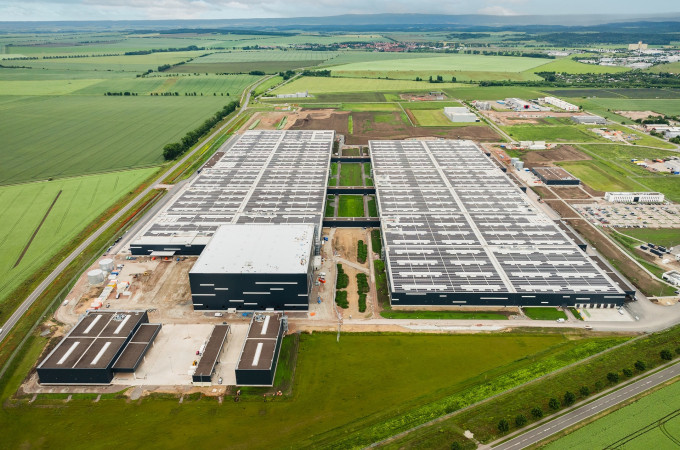 Daimler Truck opens spare parts hub in Germany to boost aftermarket efficiency