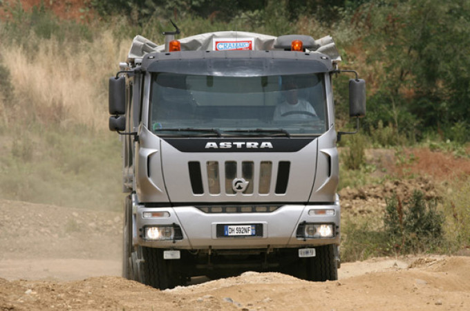 Iveco Group announces agreement to sell Defence Business to Leonardo