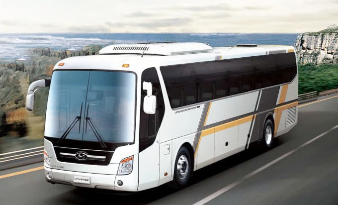 Hyundai unveils improved Universe hydrogen bus