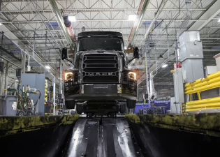 Mack launches production of new Class 8 Pioneer truck