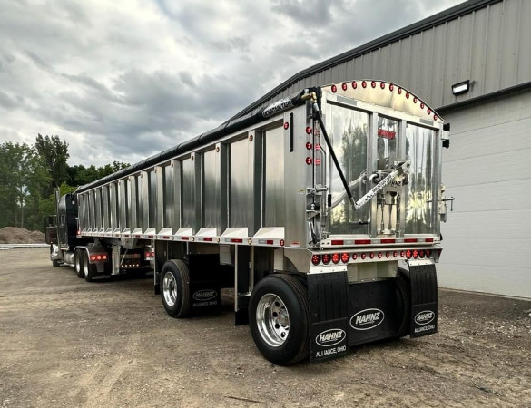 New tipper manufacturer Hahnz marks one year of production