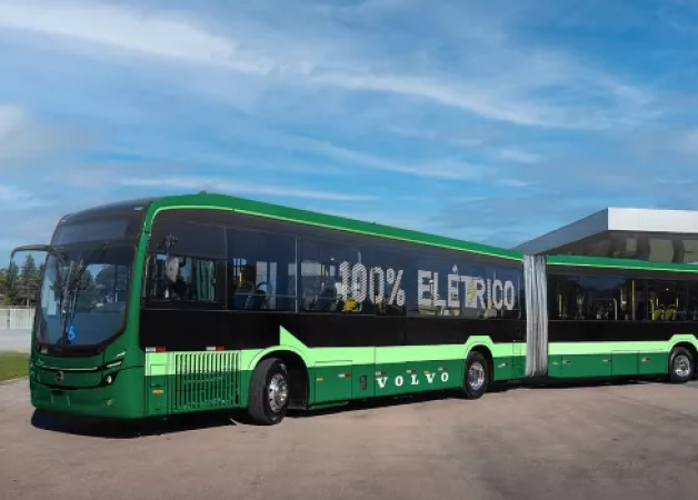 Volvo receives first order for artic and bi-artic electric buses