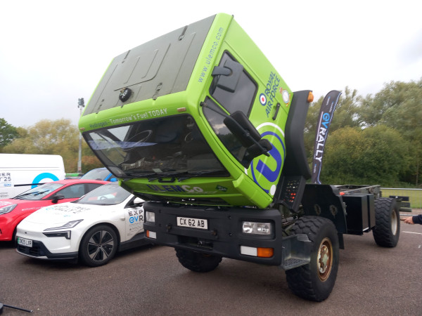 Cenex 2025: ULEMCo presents hydrogen-electric hybrid truck