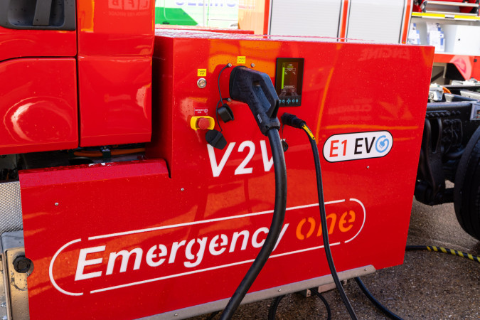 Equipmake showcases ZEPA V2V at Cenex Expo 2025