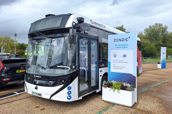 ADL debuts autonomous Enviro100AEV at Cenex Expo 2025