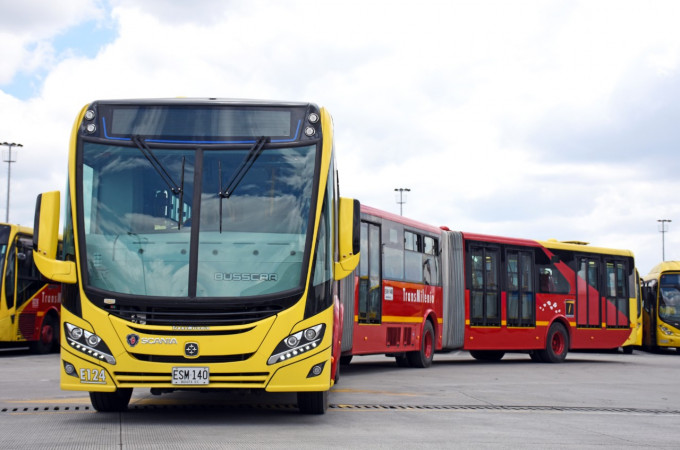 Scania supplies 562 new gas-powered Scania bi-articulated buses