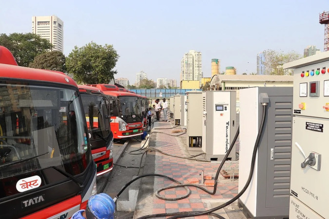 Tata Motors & Tata Power set up EV charging infrastructure at fourth BEST depot in Mumbai